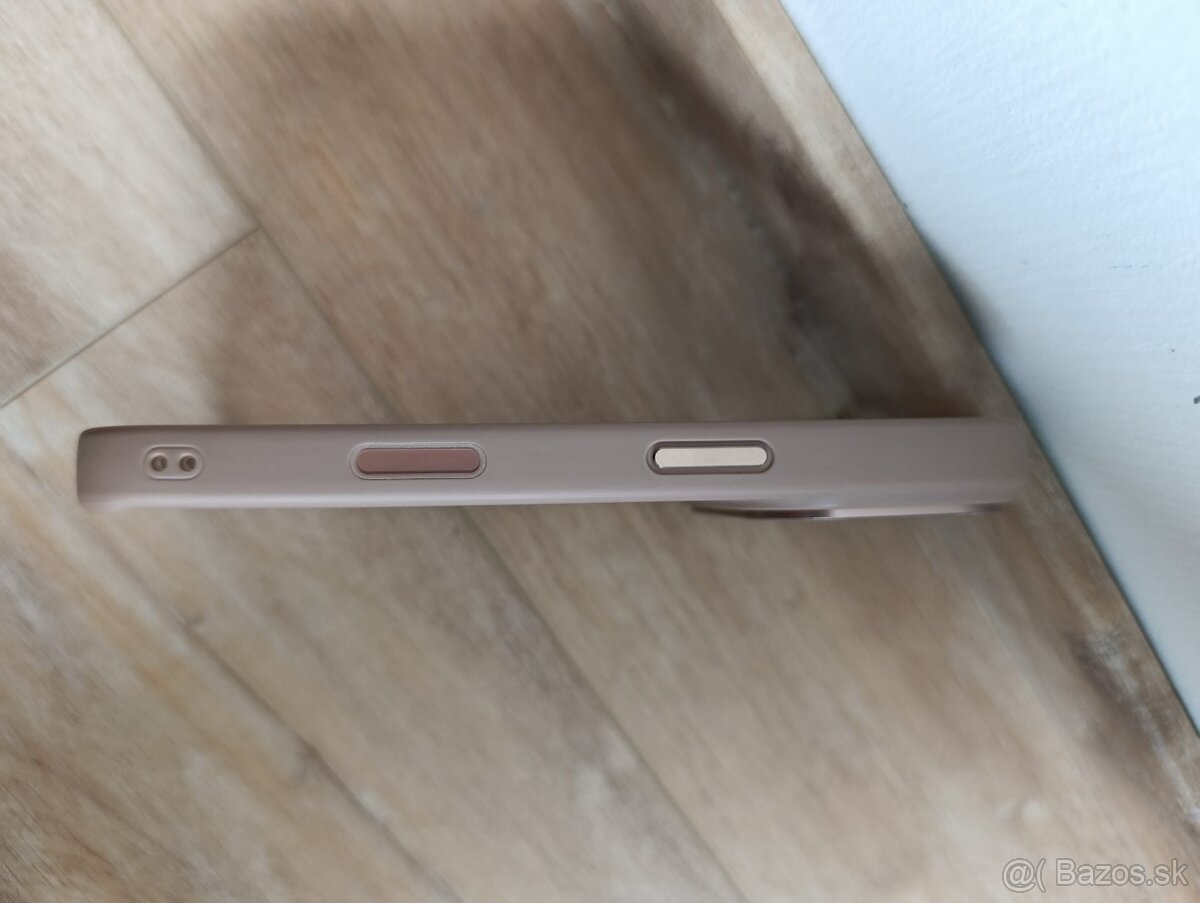 Kryt na Apple Iphone 17 Pro - 8