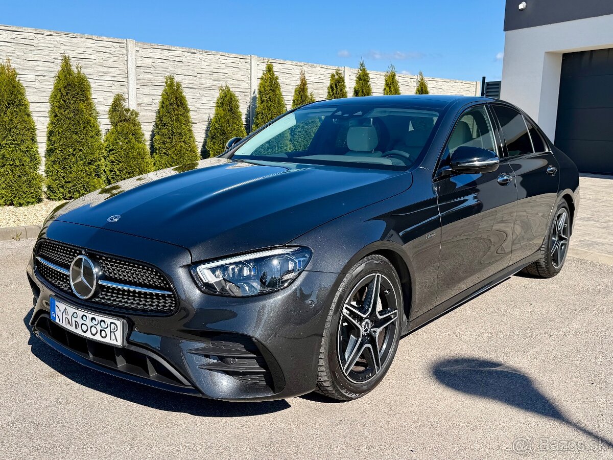 Mercedes-Benz E trieda E300e 4-Matic Avantgarde AMG DPH - 8