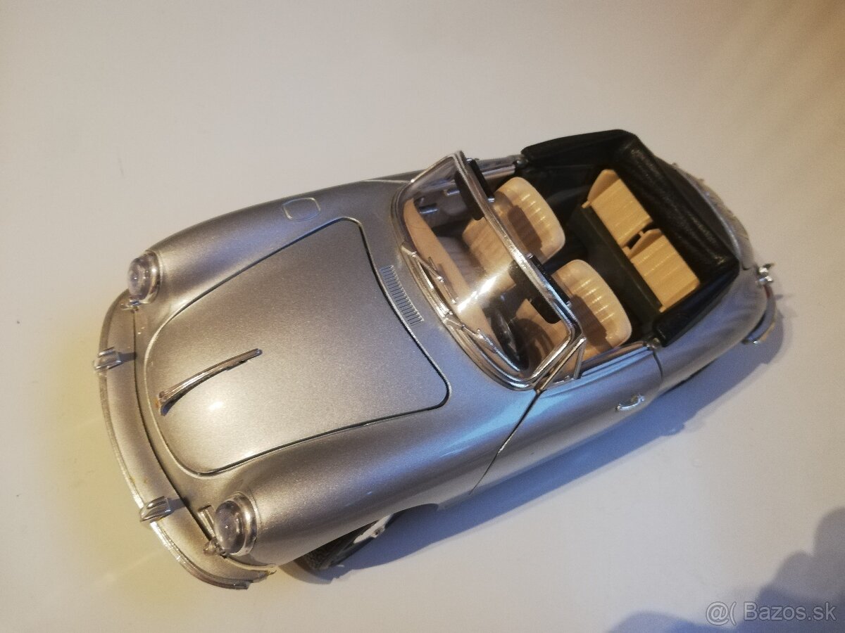 1:18 Porsche 356B Cabriolet 1961 -strieborna - 8