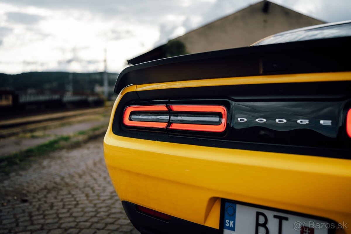 DODGE CHALLENGER 6.4 HEMI WIDEBODY - 8