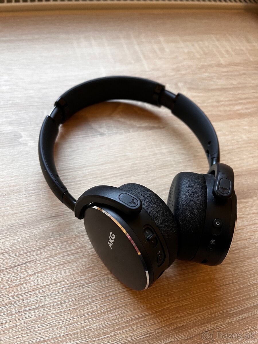 Bezdrôtové slúchadlá AKG Y500 - 8