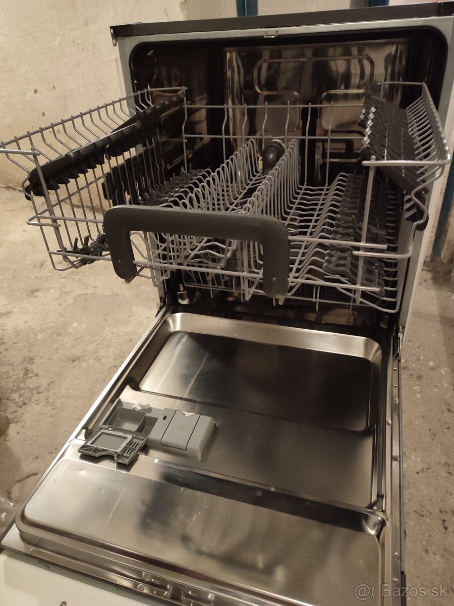 Umyvačka riadu IKEA 60cm - 8