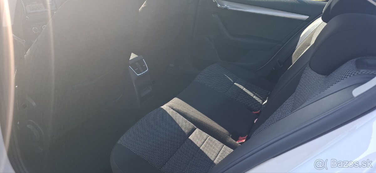 Škoda Octavia 2015 1.6 Diesel - 8