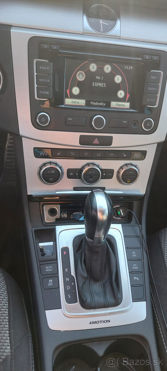 Volkswagen Passat Alltrack 2,0TDI - 8