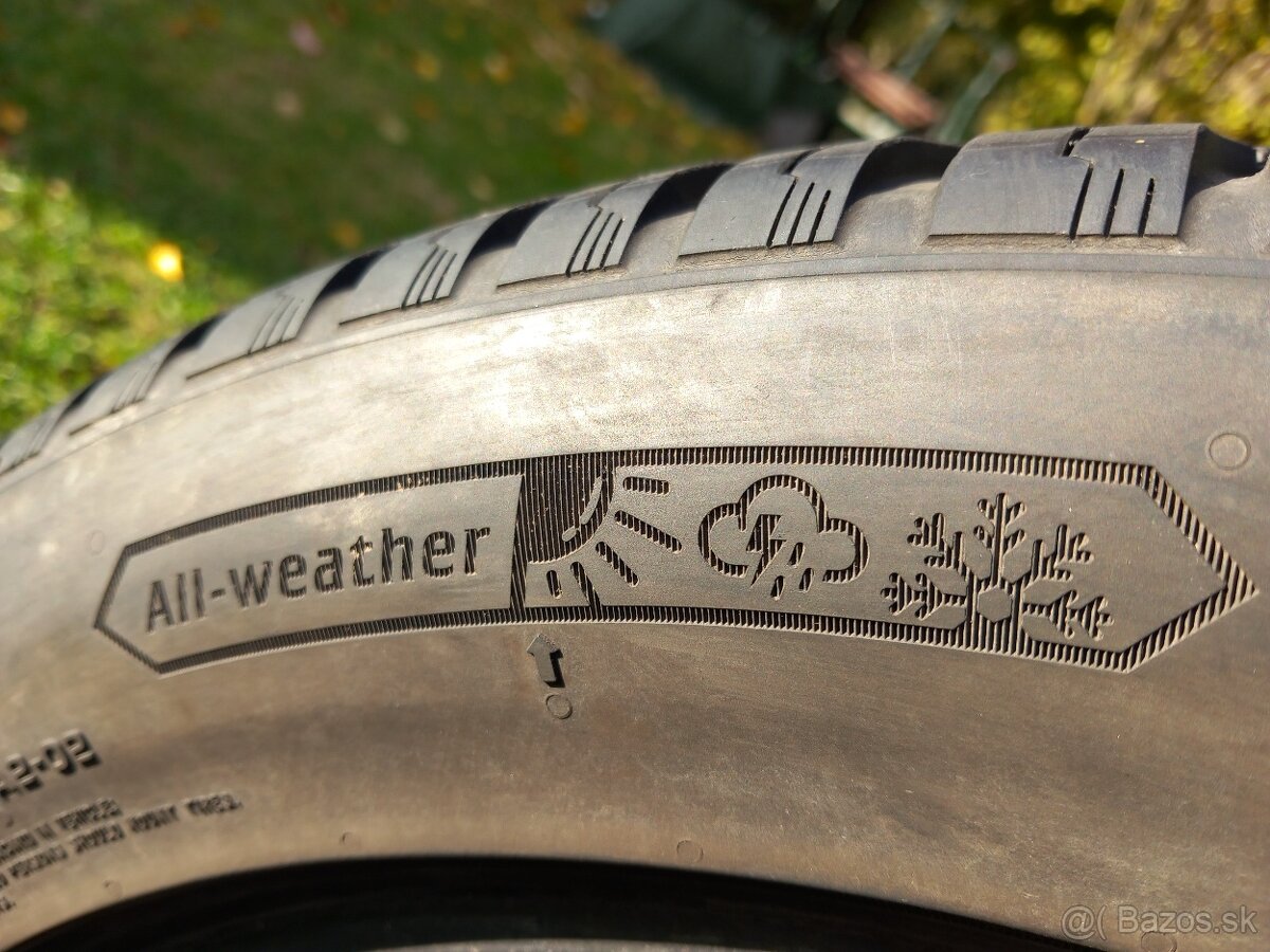 225/40 r18 celoročne pneumatiky - 8