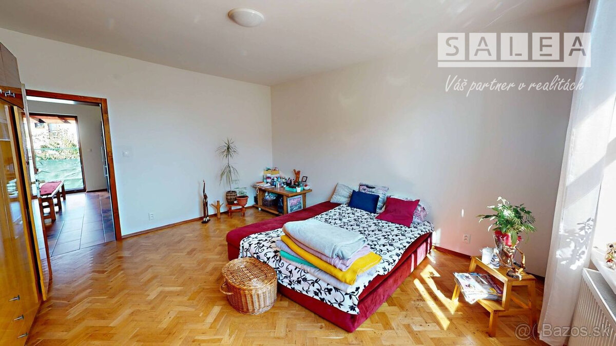 BÁNOVÁ - 6 IZBOVÝ RODINNÝ DOM - 2 BYTOVÉ JEDNOTKY - 8