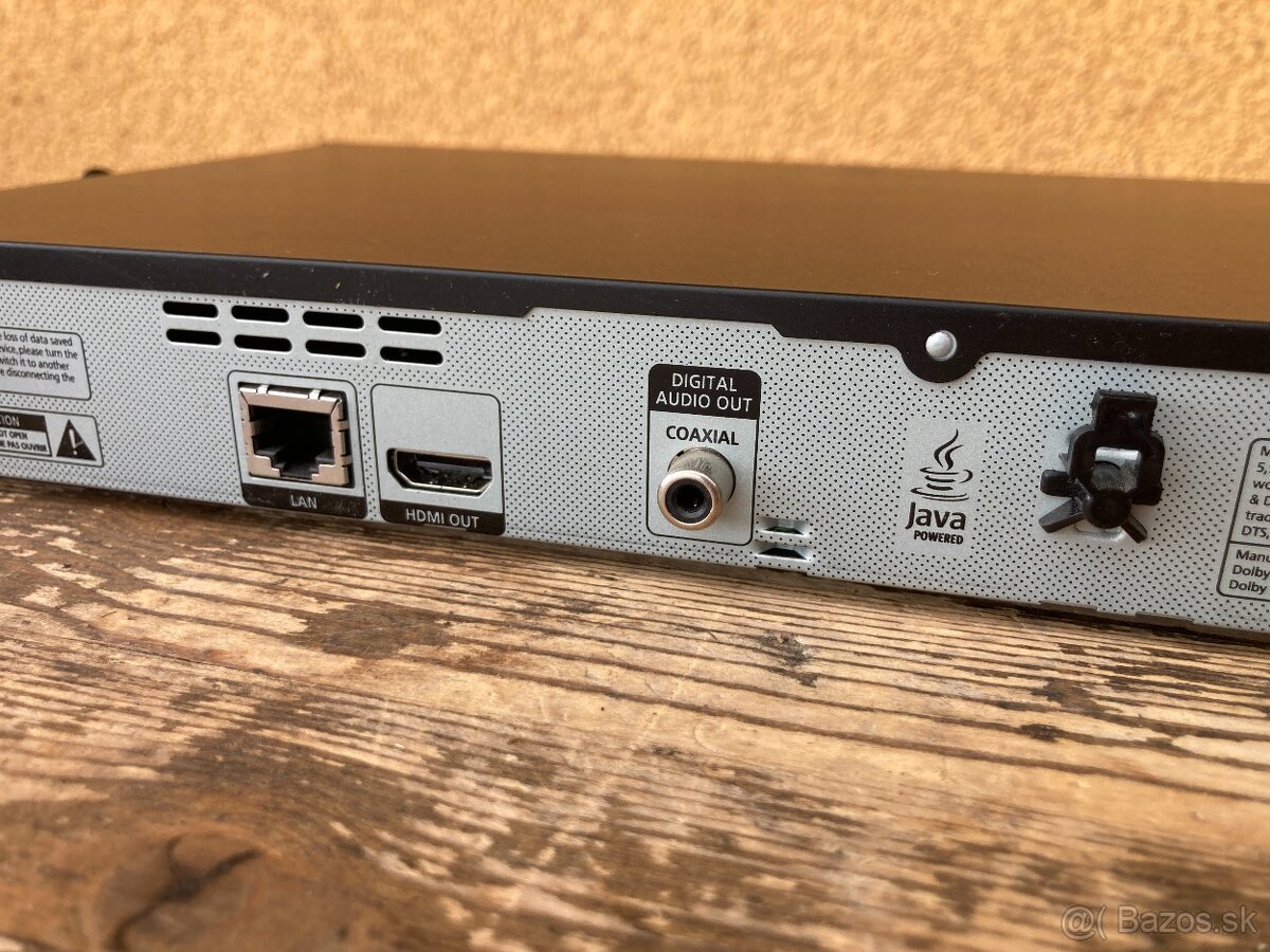 Blu-ray přehrávač Samsung BD-E5500 - 8