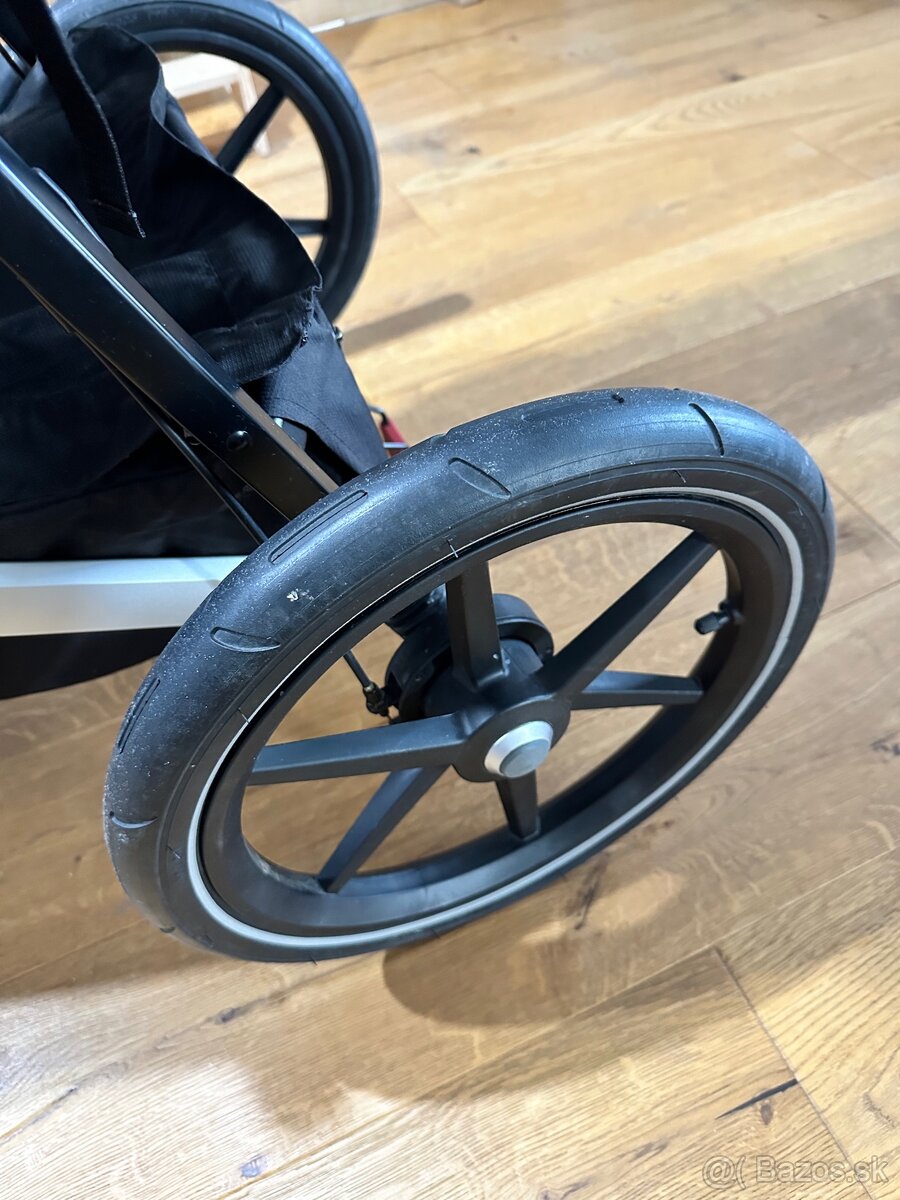 Thule Urban Glide 2 - 8