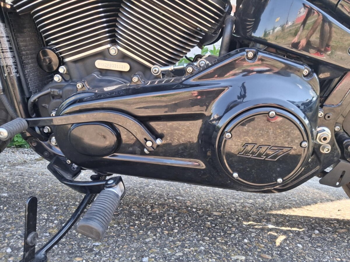 Harley Davidson Softail Low Rider S - 8