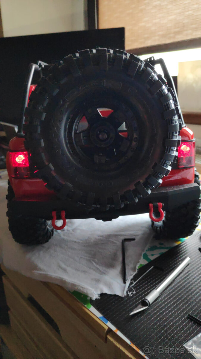 TRAXXAS TRX4 Sport - 8