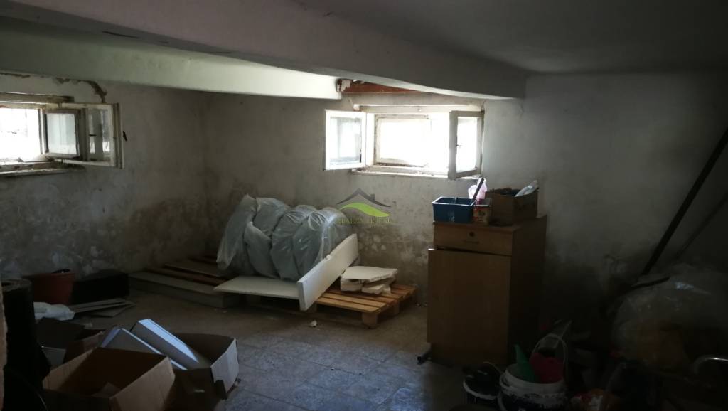 Rodinný dom blízko centra vhodný na podnikateľské aktivity - 8