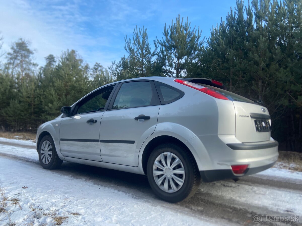 Ford focus 1.4 benz 50 000 km - 8
