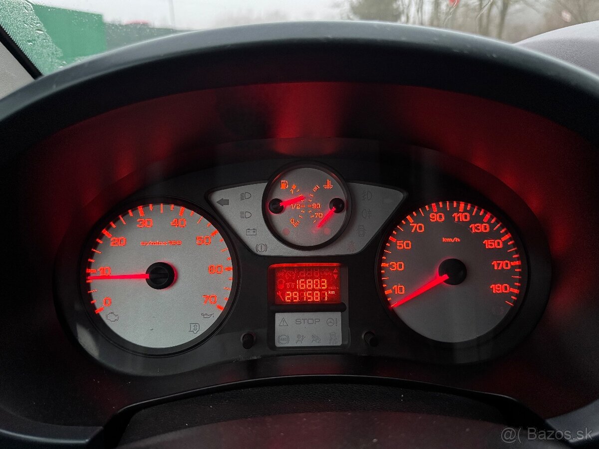 Peugoet Partner 1.6 Hdi - 8