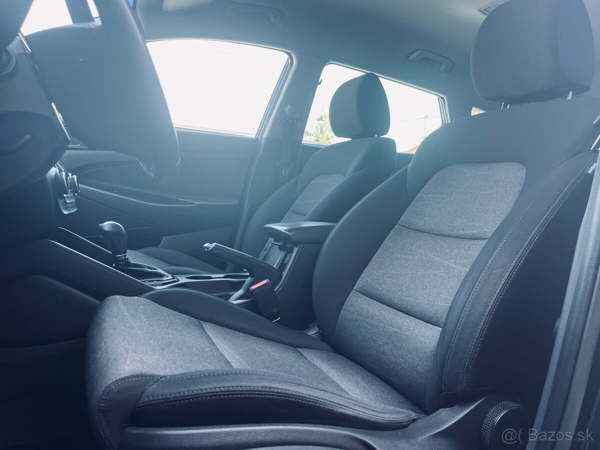 Hyundai Tucson 1.6 T-GDi 4x4 - 8