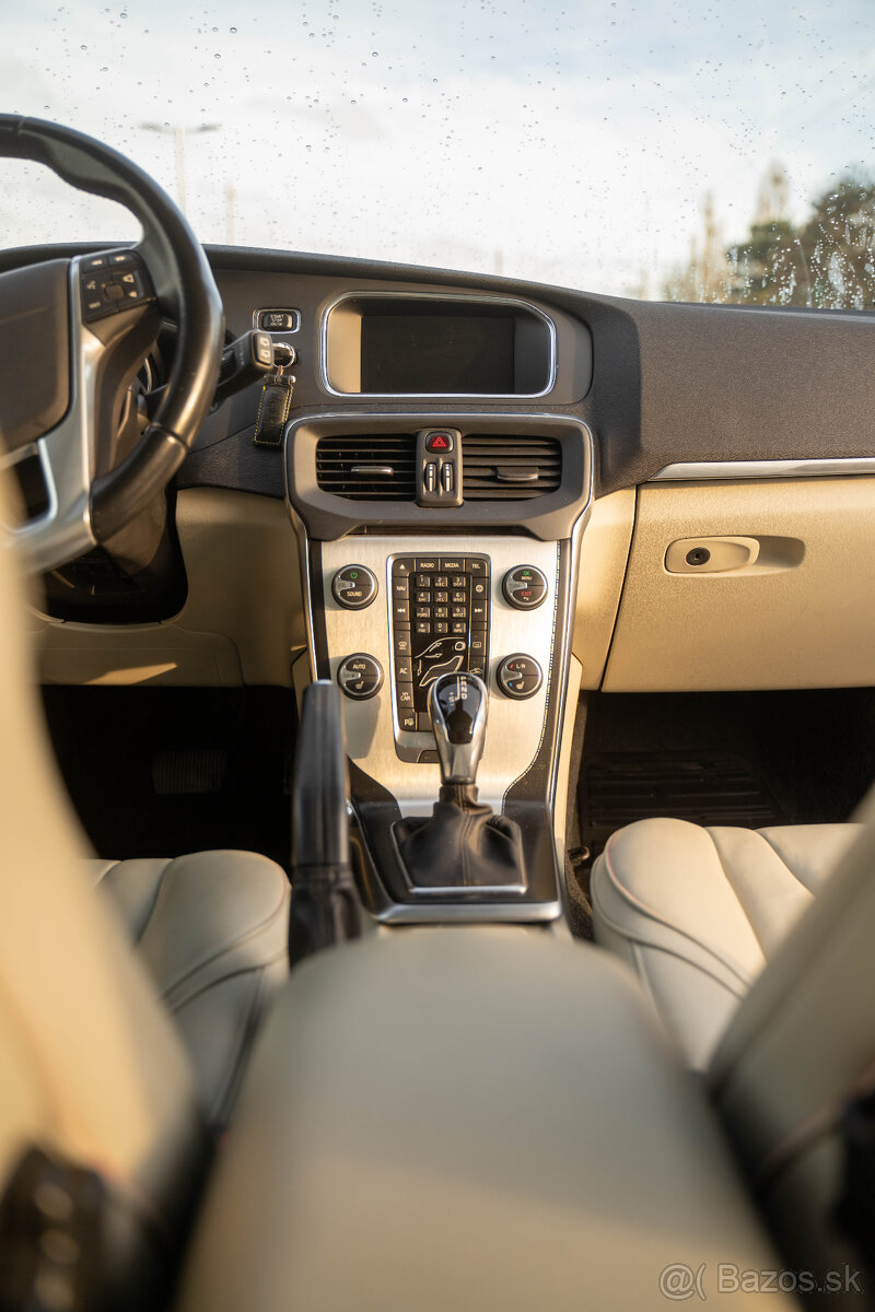 Volvo V40, 2015, automat - 8