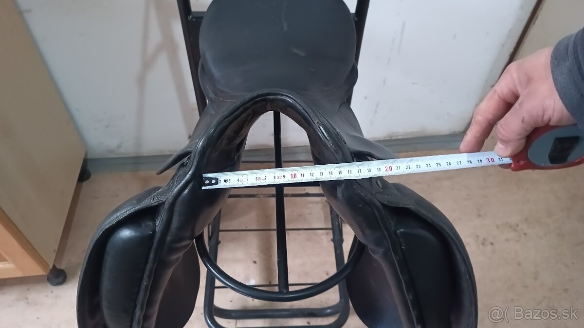 Kvalitné kožené drezúrne sedlo PFIFF – 17,5" - 8