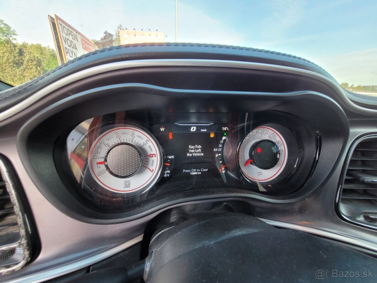 Dodge Challenger 392 6,4L T/A WB Cinamon Stick - 8