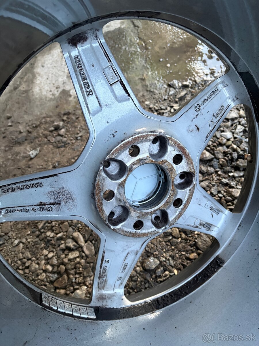 Mercedes AMG r18 kolesa - 8