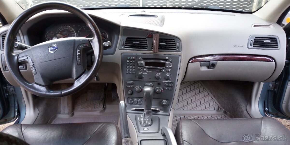 Predám Volvo xc70 - 8