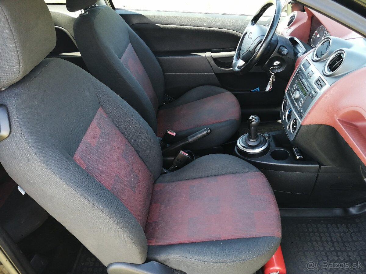 Ford Fiesta - automat - 8