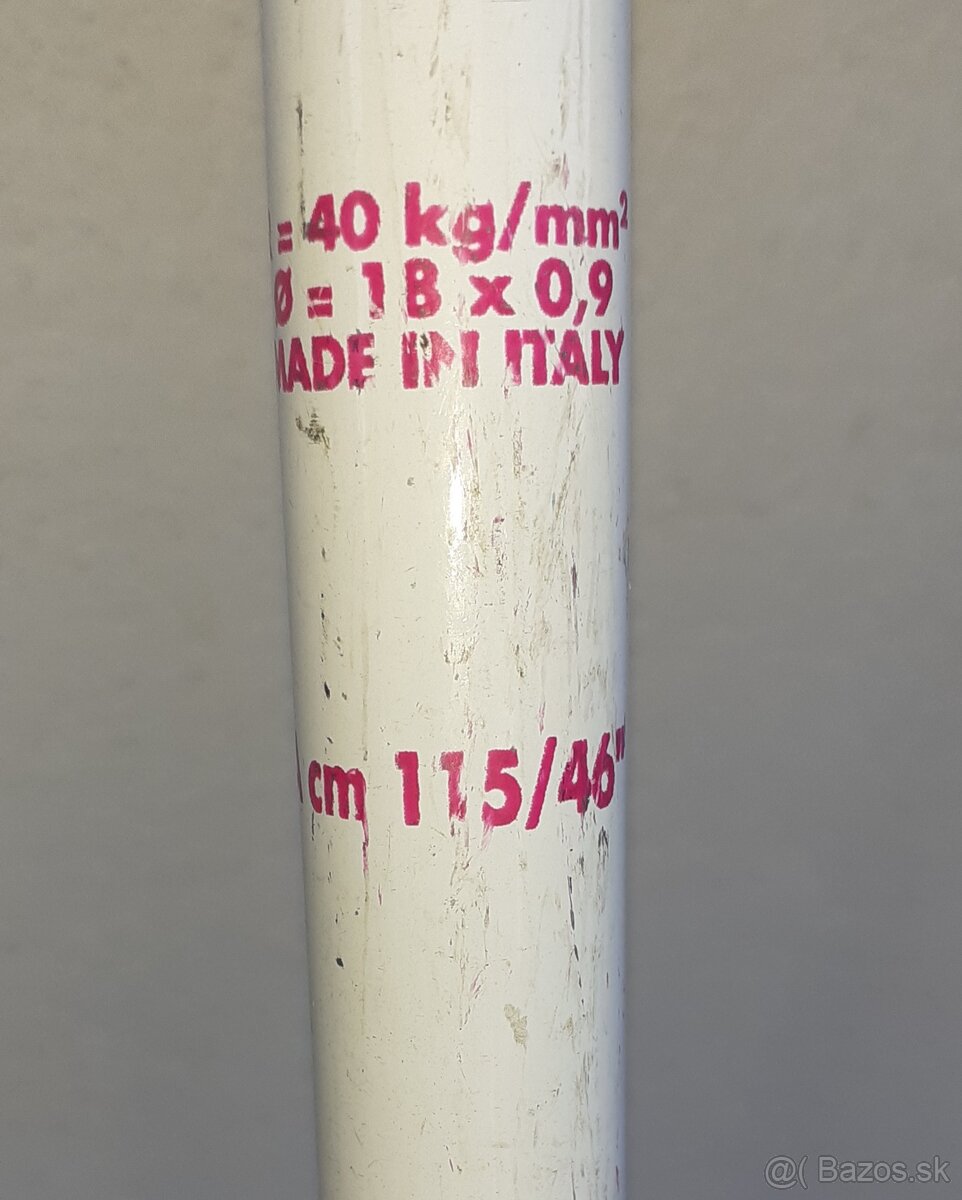 Predám lacno lyže zn. Atomic - 8