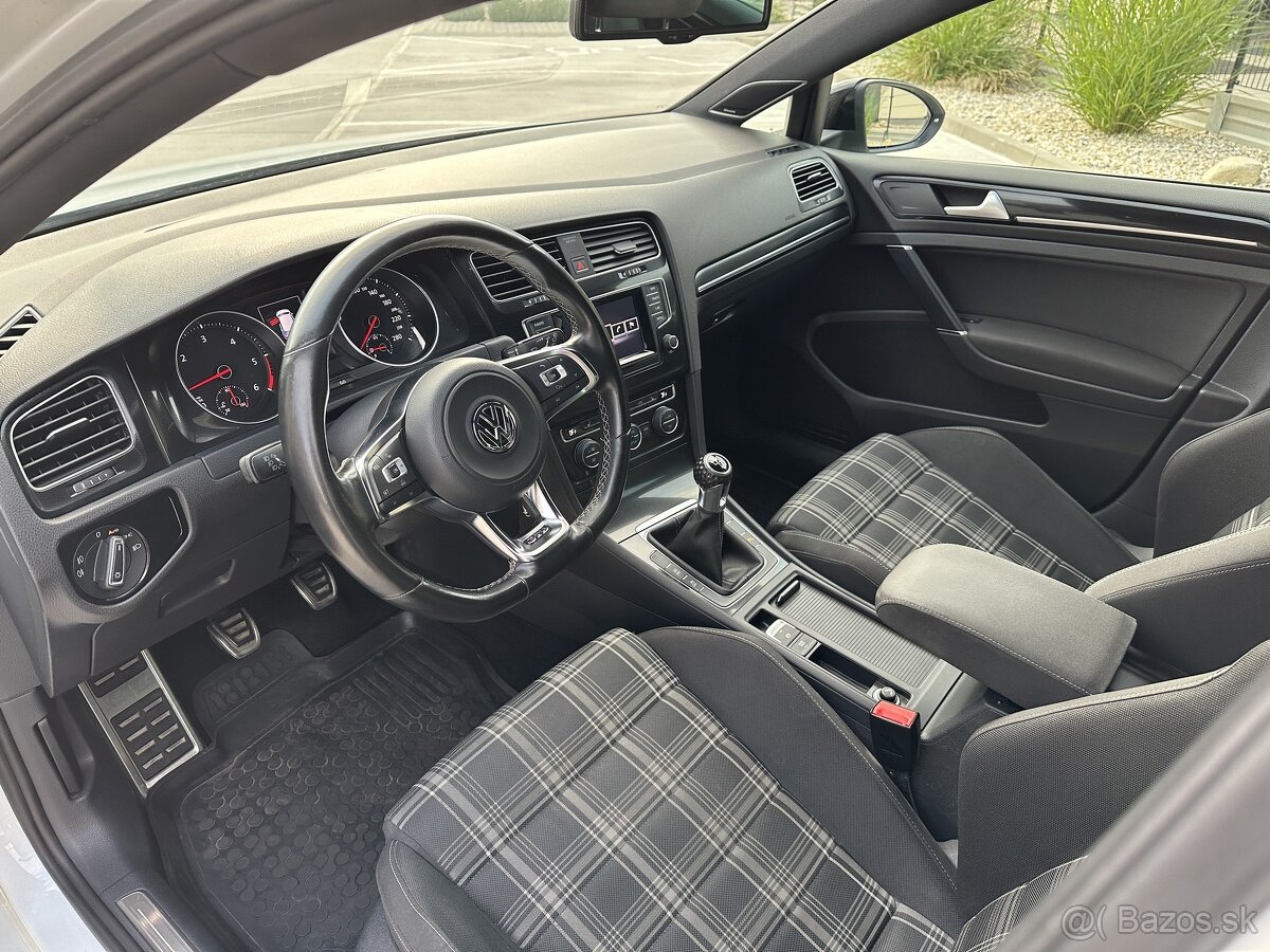 Golf VII GTD 2.0 TDI 135kw - 8