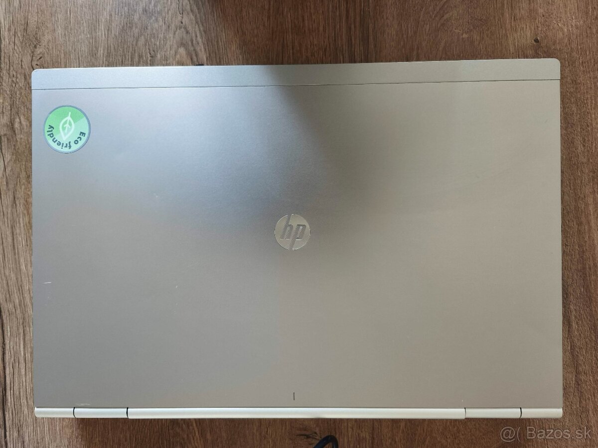 Predám Notebook HP - 8