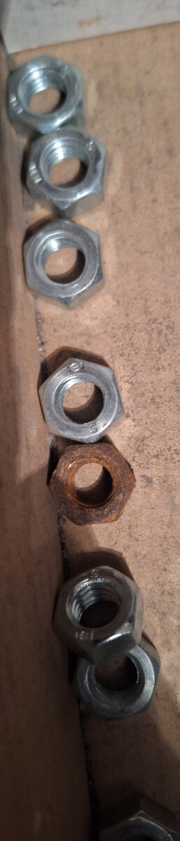 Matice a podlozky - 8