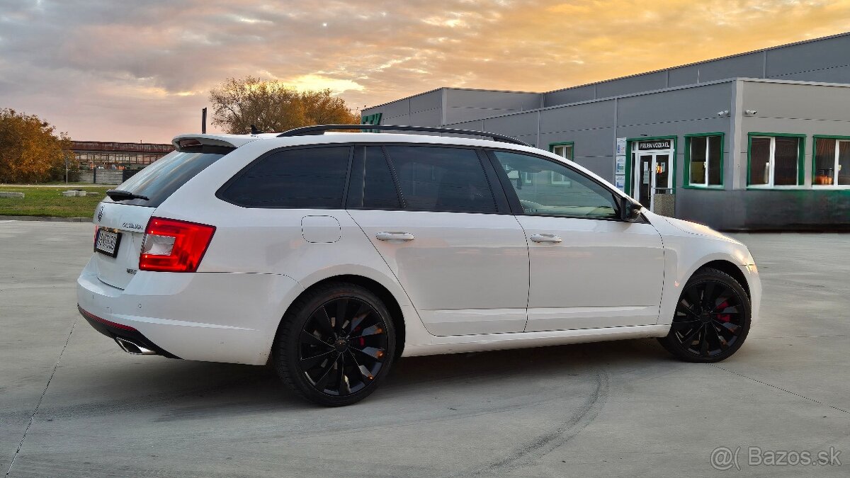 Skoda Octavia 3 RS TDI DSG Kombi - 8