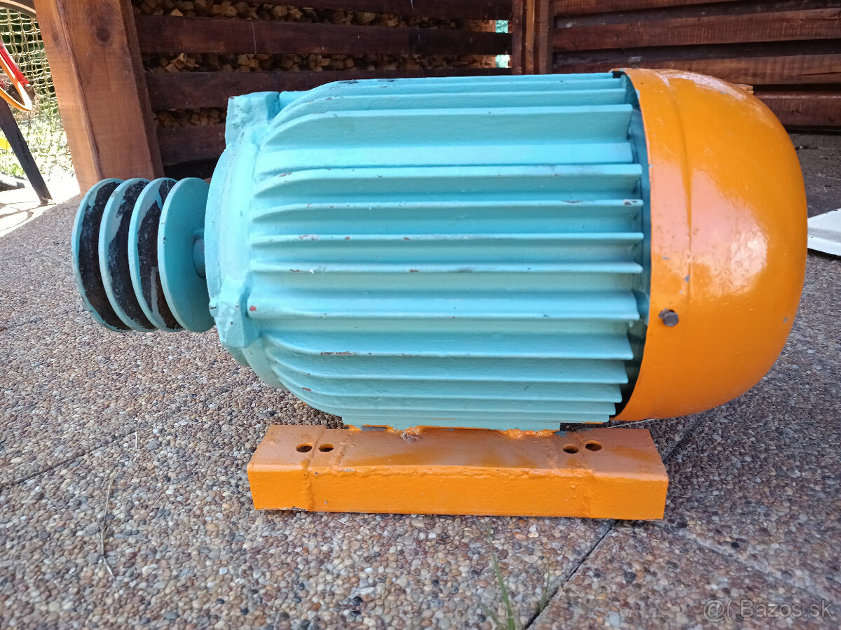 elektromotory 4kW a 2.2kW - 8