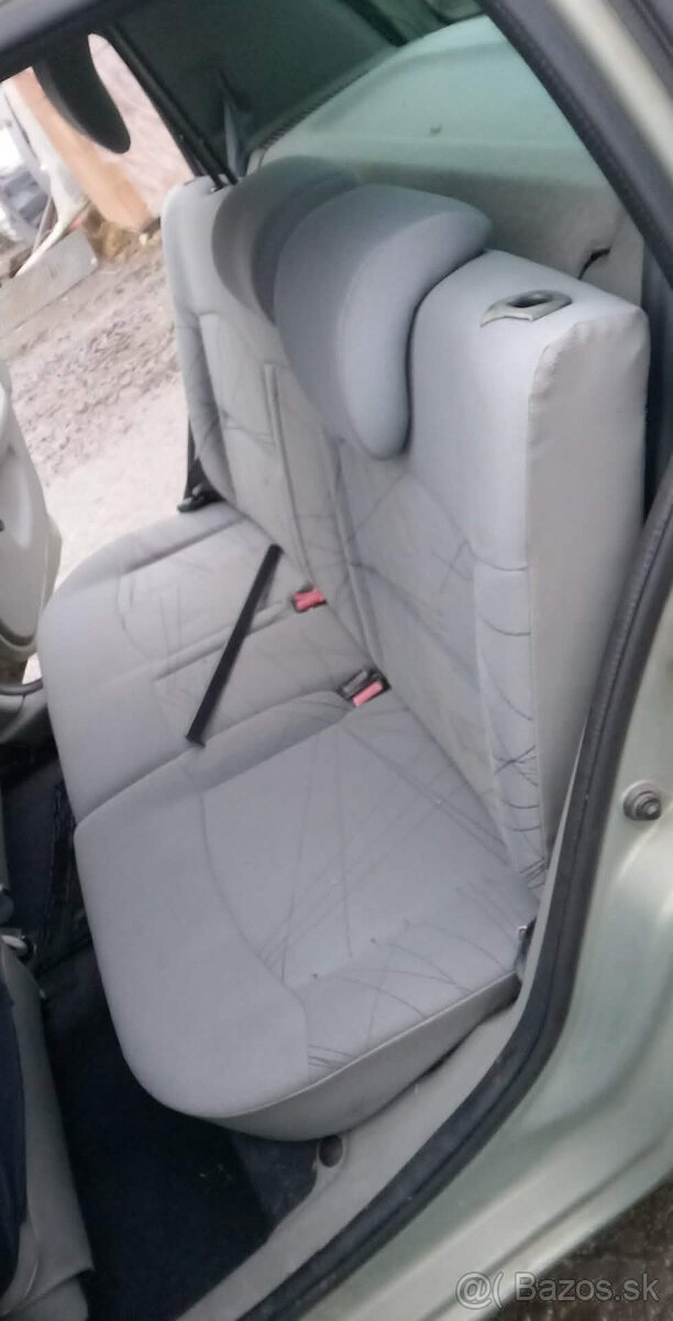 Renault Clio 1,2i 55kw - 8