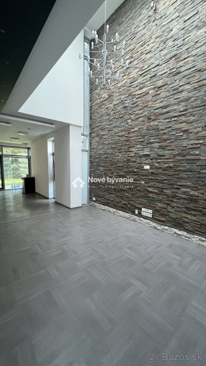 V LUKRATÍVNEJ LOKALITE-KOLIBA-NA PREDAJ VILA,min. - 7 izb - 8