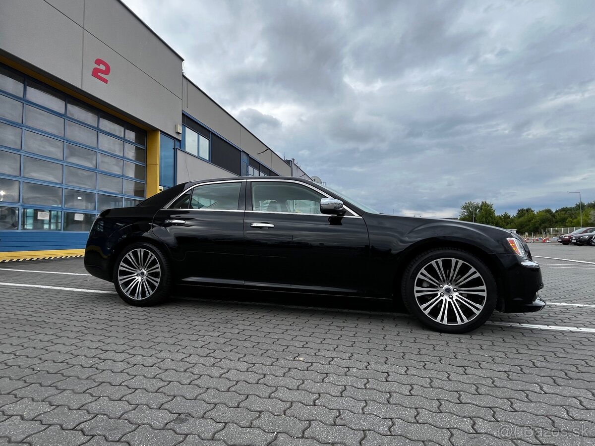 Lancia Thema 3.0, Chrysler 300C,176 kw, Automat - 8