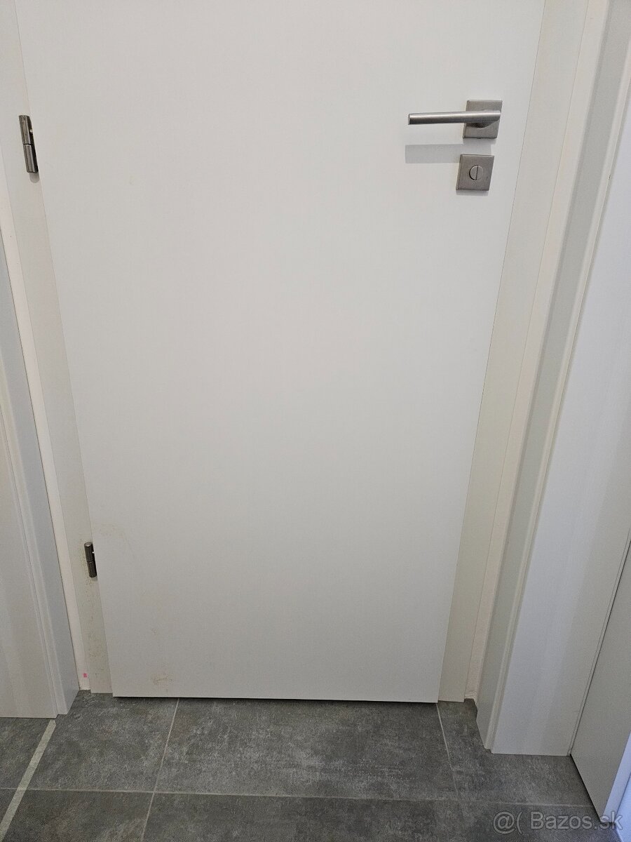 Vysoké interiérové dvere so zárubňami - 8