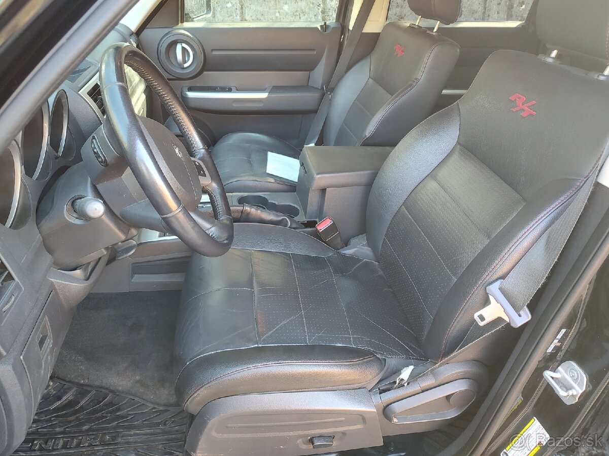 Dodge Nitro 2.8 CRD - 8