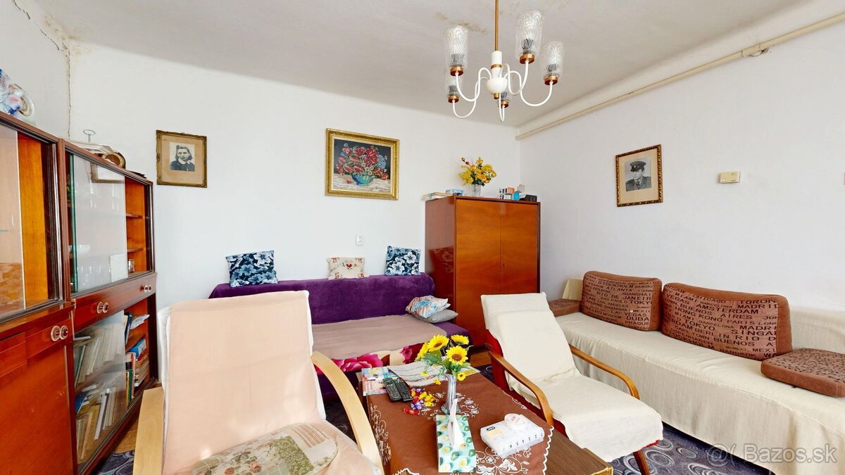 Chalupa alebo rd Malý Jatov 2345m2 - 8