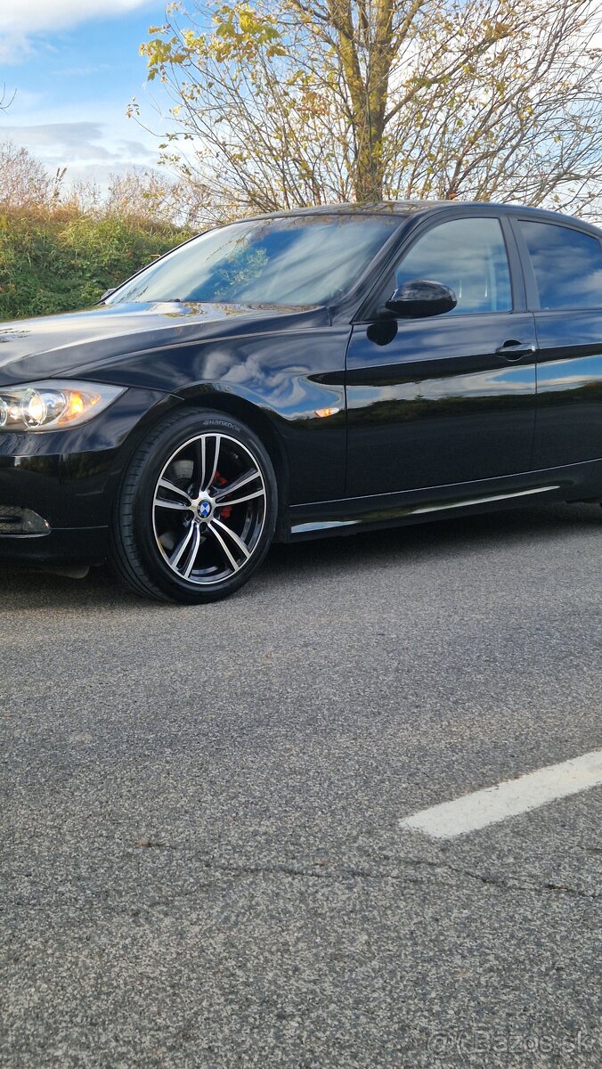 BMW e90 320 d - 8