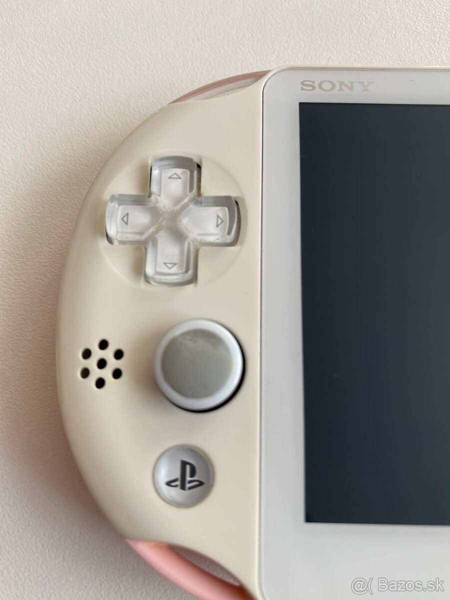 PS Vita 2000 Pink White ( Slim ) + 64gb - 8