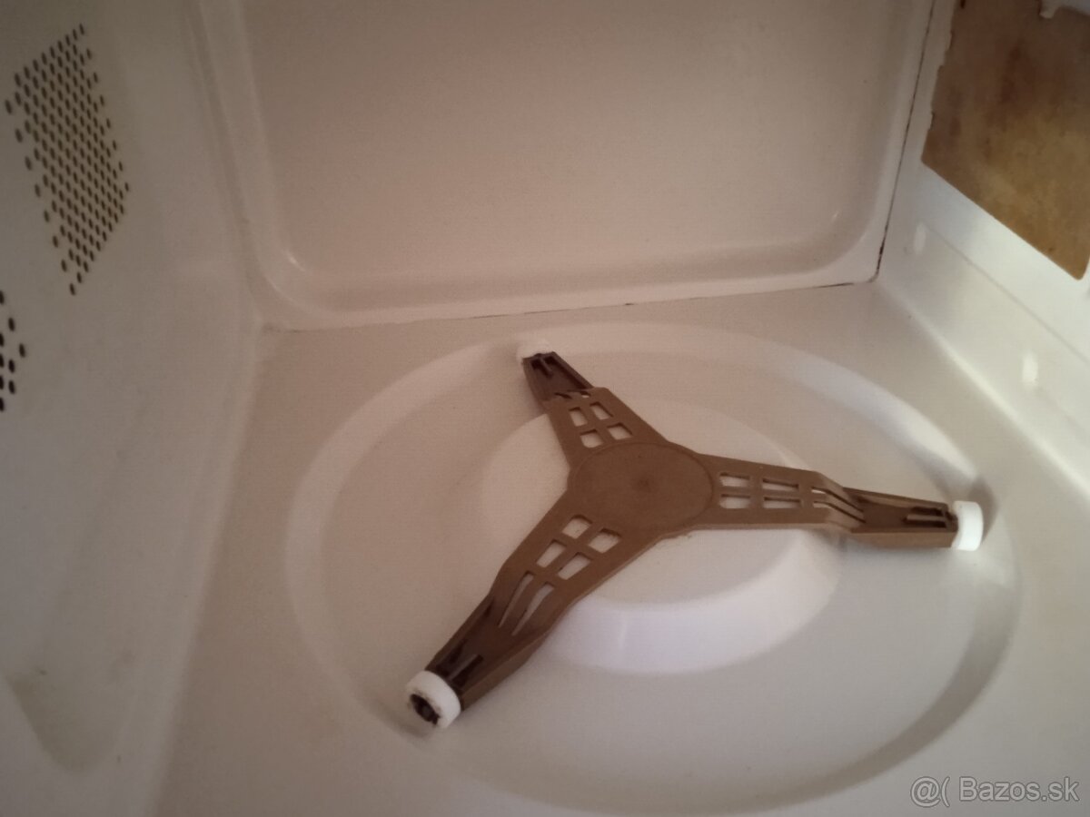 Mikrovlnná rúra - 8