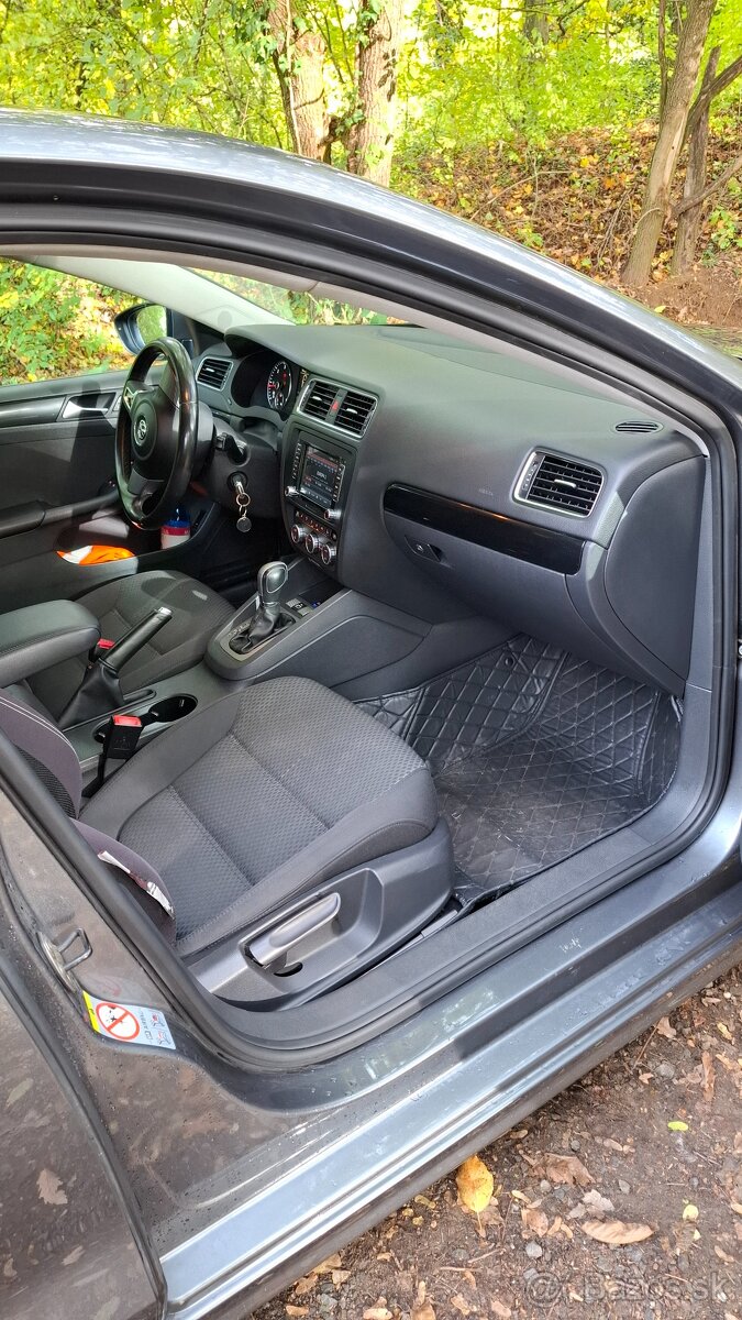 Jetta (116 000km) kúpené na SK - 8