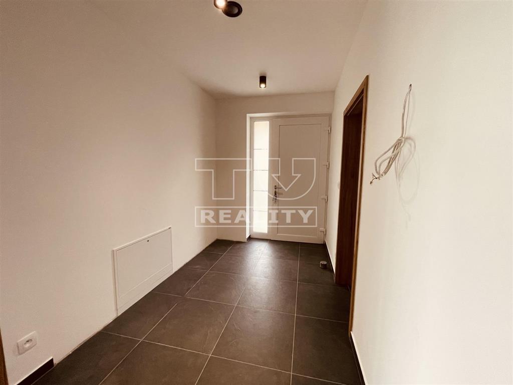 Moderný rodinný dom z roku 2025 na priestrannom pozemku... - 8