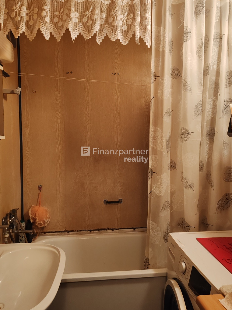 Na predaj 3-izbový byt v Senici - 8