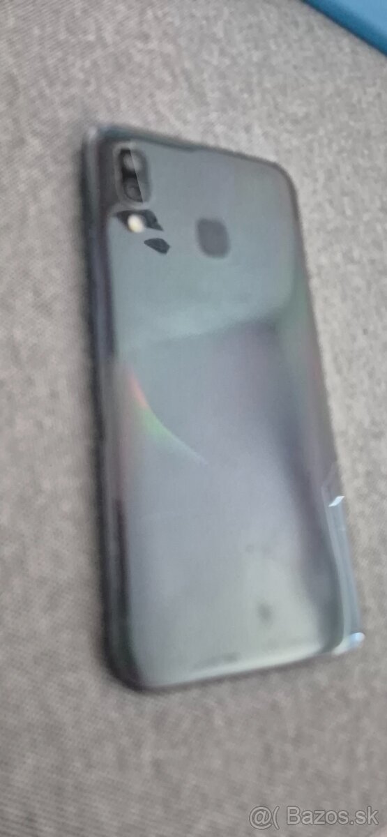 Dobry deň predavam tieto mobily - 8