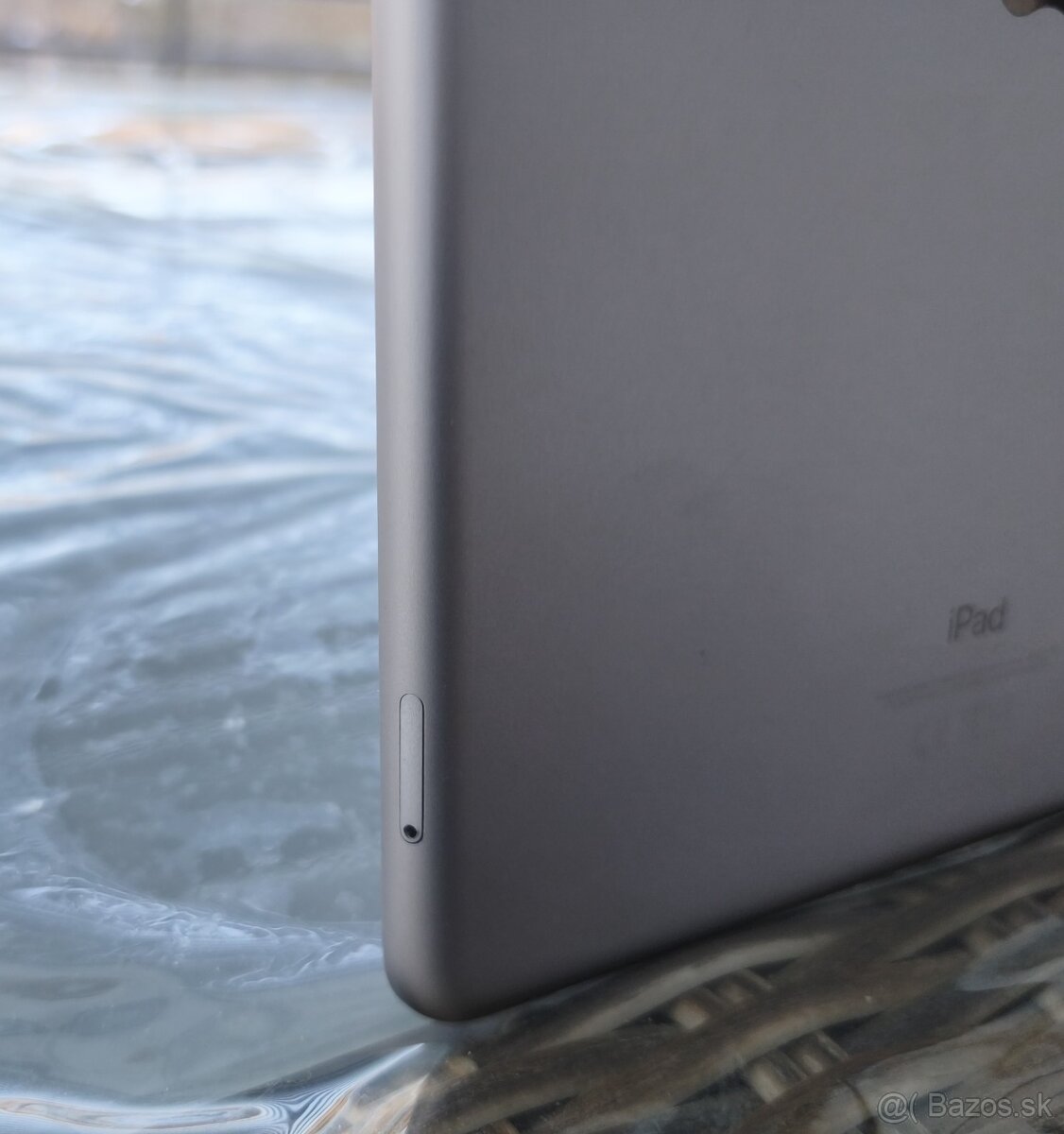 Apple iPad 6 gen. / 32GB Uložiště / IOS 17.7.10 / 9,7" /SIM - 8