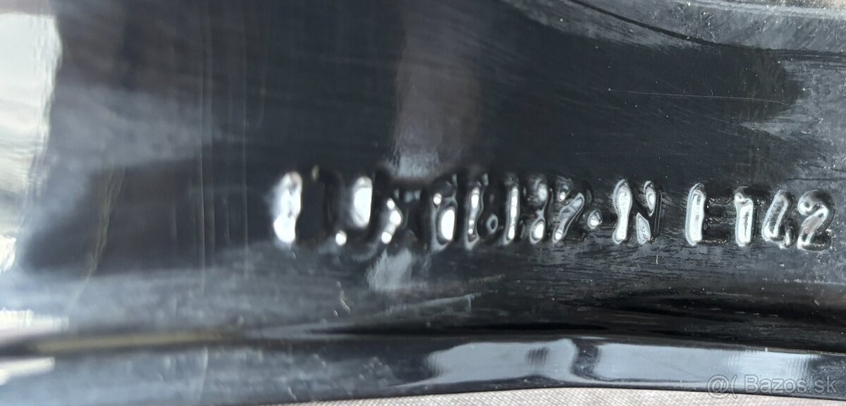 Originální Alu kola Volvo V60/S60 235/45/18 DOT24 8mm - 8