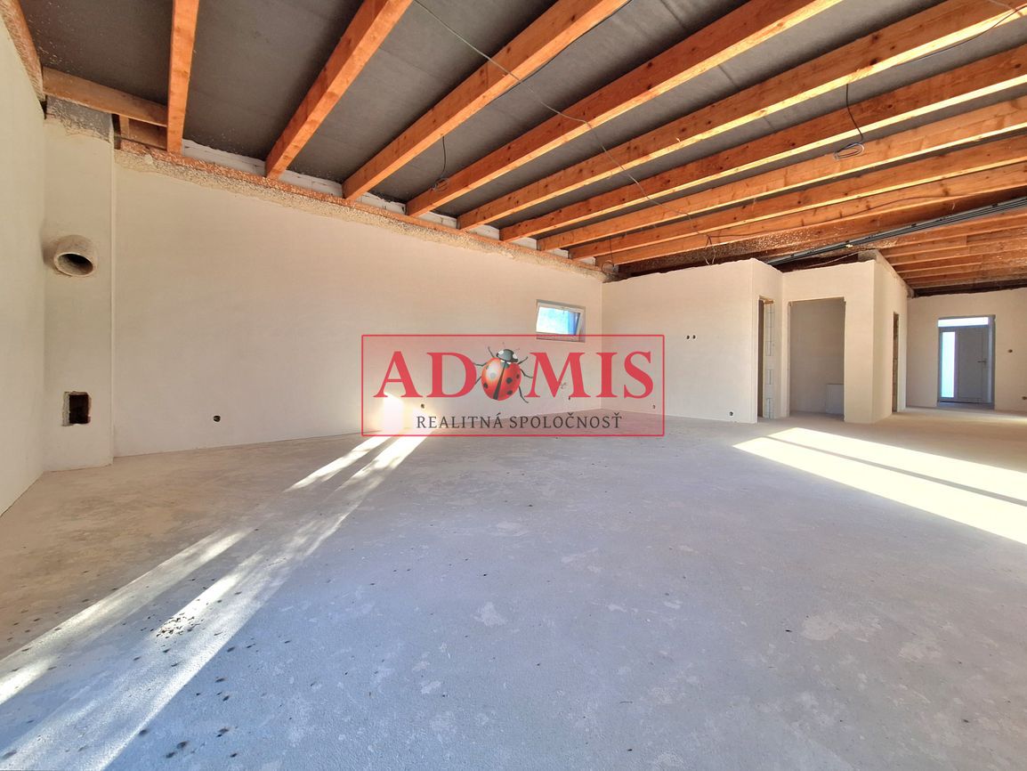 ADOMIS - Predáme bungalov Veľká Ida 160m2 + teraska 30m2, 94 - 8