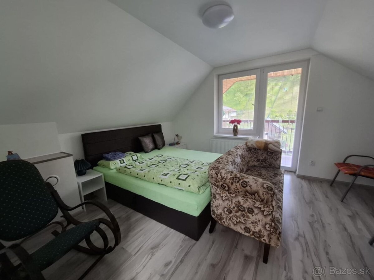 NA PREDAJ - rod.dom, Kľačno, okr. Prievidza - 8