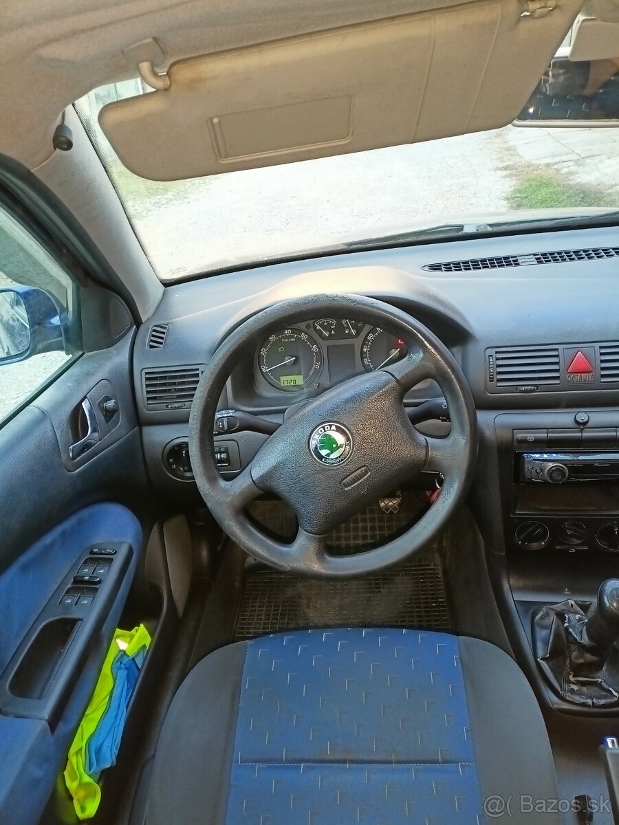 Predám alebo vymením ,Škoda Octavia 1.6i 75kw 102PS - 8