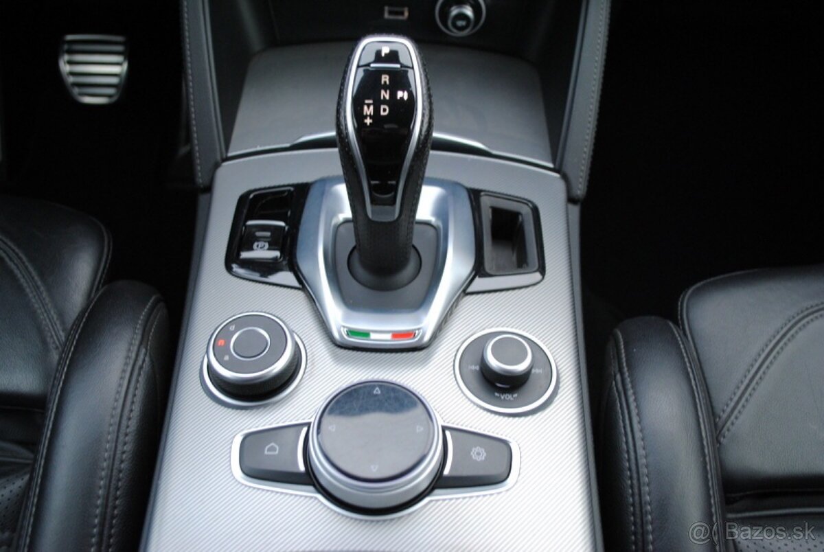 Alfa Romeo Stelvio 2.2 Diesel - PREDAJ AJ NA SPLÁTKY - 8