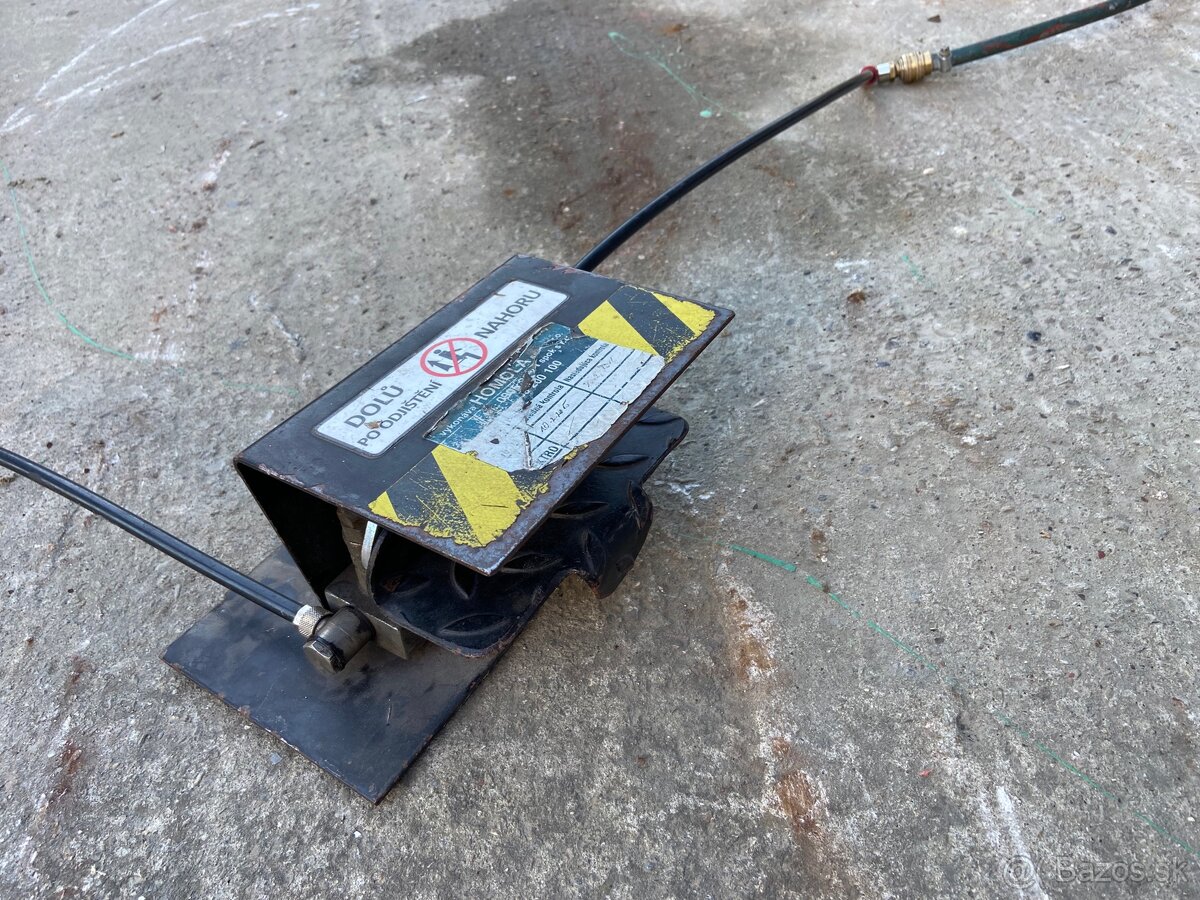 Pneumatický nožnicový zdvihák HOMOLA - 8